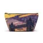 T-bottom accessory pouch featuring London Tower Bridge view and zipper closure