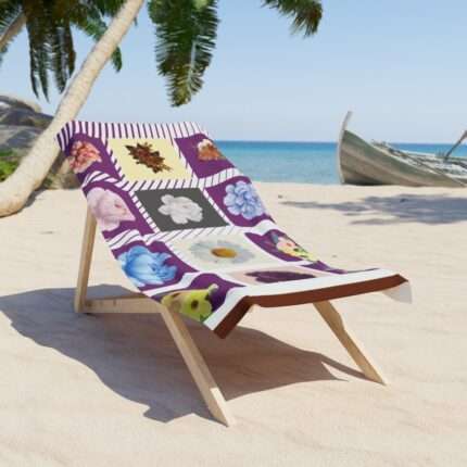 Beach towel with casual floral design and soft stroked fibers